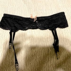VS Sexy Collection Garter Belt 🖤